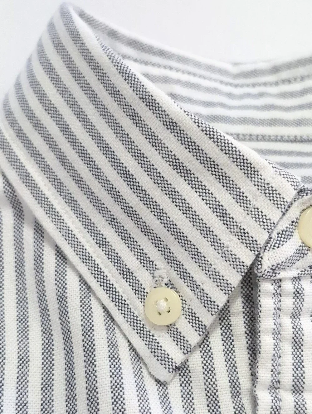 GAP Kids Boys Striped Button Down Oxford Shirt Size S (6-7) Blue White Cotton